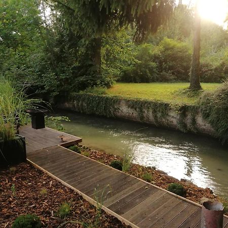 Pavillon C.R Bed & Breakfast Isles-sur-Suippe Exterior photo