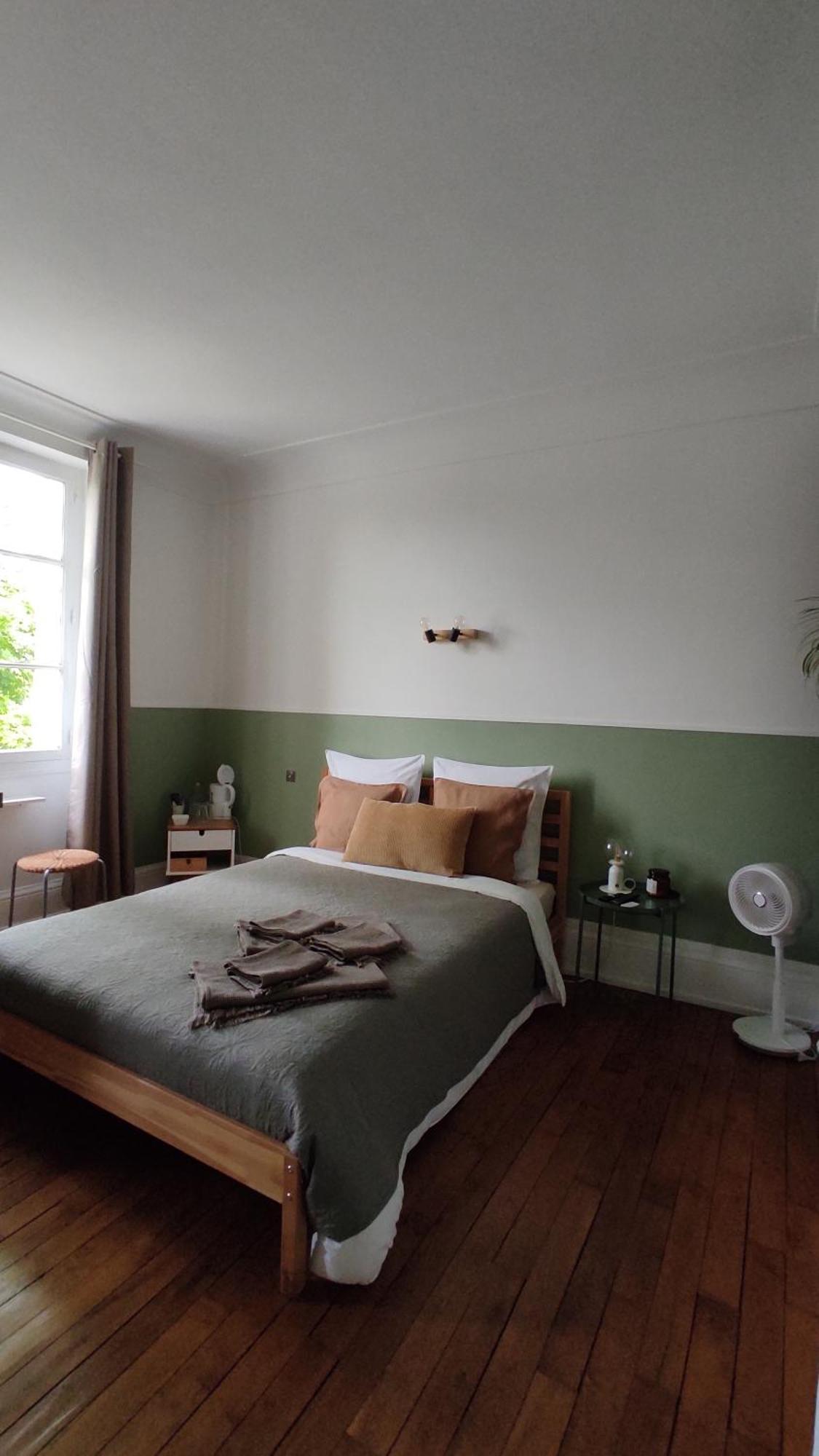 Pavillon C.R Bed & Breakfast Isles-sur-Suippe Exterior photo
